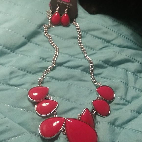 Necklace - Picture 14 of 16